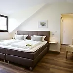 Wein & Wohngut Paulushof Guest house