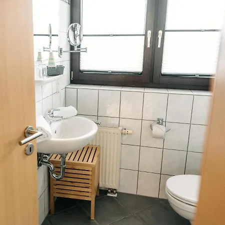 ゲストハウス Wein & Wohngut Paulushof 4*