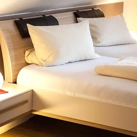 Wein & Wohngut Paulushof Guest house 4*