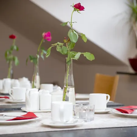 ゲストハウス Wein & Wohngut Paulushof