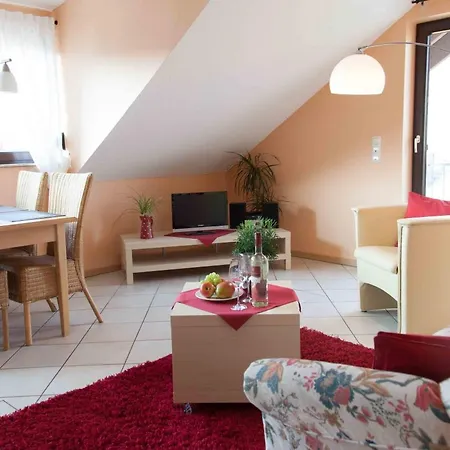 Wein & Wohngut Paulushof 4* Pünderich