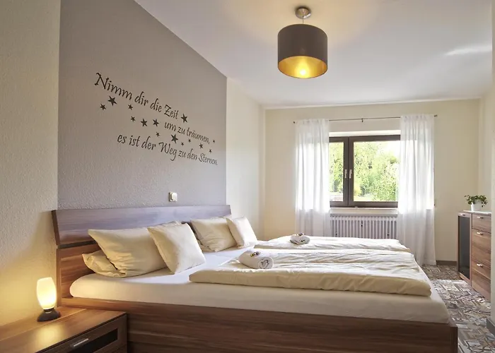 Wein & Wohngut Paulushof 게스트하우스