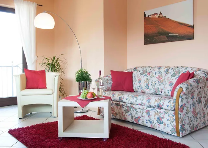 Wein & Wohngut Paulushof 게스트하우스