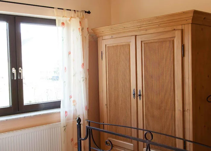 Wein & Wohngut Paulushof 4* 푼데리크