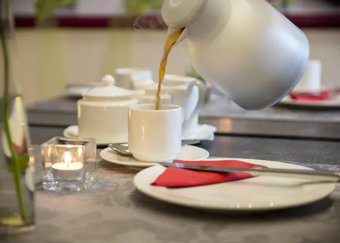 Wein & Wohngut Paulushof 4* 푼데리크