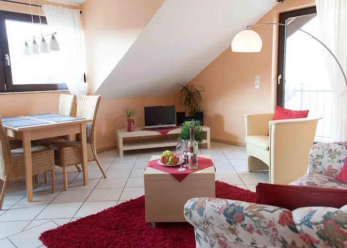 Wein & Wohngut Paulushof 4* 푼데리크