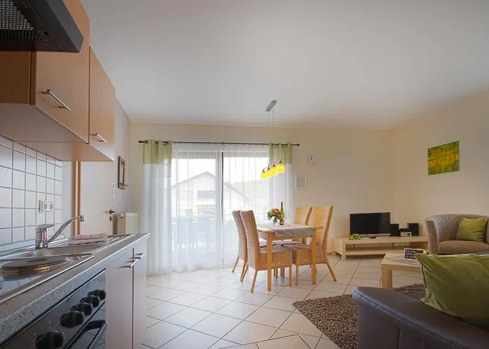 게스트하우스 Wein & Wohngut Paulushof 4*