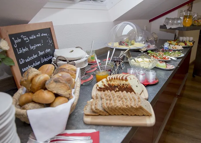 게스트하우스 Wein & Wohngut Paulushof